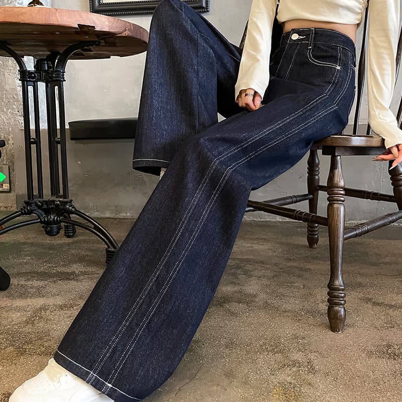 すっきりシルエット 脚長デニムワイドパンツ