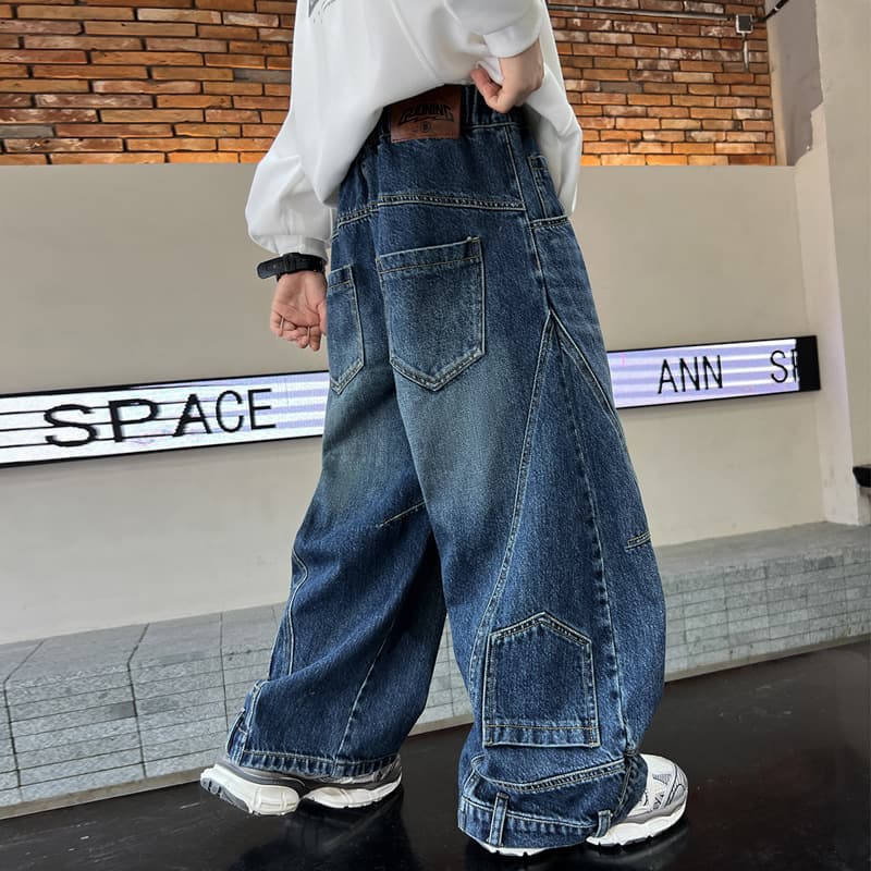 ゆったりシルエットデニムワイドパンツ