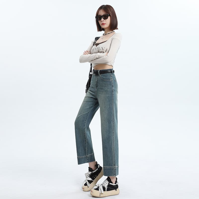 クロップド丈デニムワイドパンツ